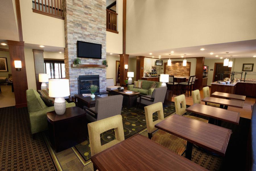 Staybridge Suites - Miami International Airport By Ihg Miami Springs Bagian luar foto